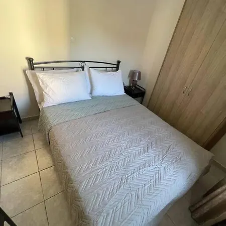 Giannis House Διαμέρισμα Peleta